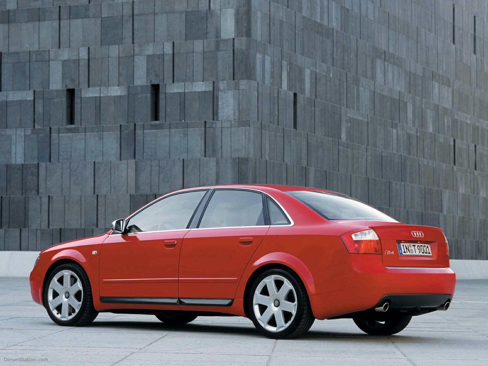 Audi S4 (2003)